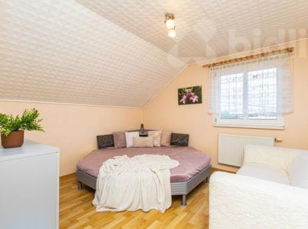 Exkluzivní prodej rodinný dům 5+kk, pozemek 1161 m2, Malé Dvorce | Prodej - dům/vila, 146 m²