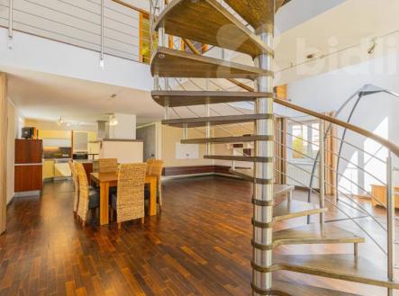 Prodej rodinného domu 5+kk, 282 m2 ,pozemek 1607 m2,Srubec u Českých Budějovic | Prodej - dům/vila, 282 m²