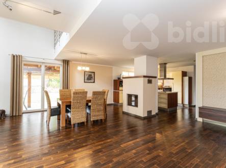 Prodej rodinného domu 5+kk, 282 m2 ,pozemek 1607 m2,Srubec u Českých Budějovic | Prodej - dům/vila, 282 m²