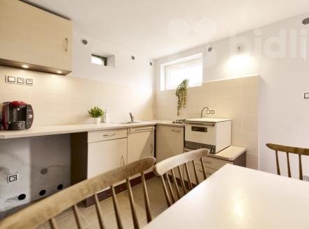 Prodej chaty 1+1, 27 m2, terasa 15 m2, pozemek 306 m2, Brno - Líšeň | Prodej - chata/rekreační objekt, 27 m²