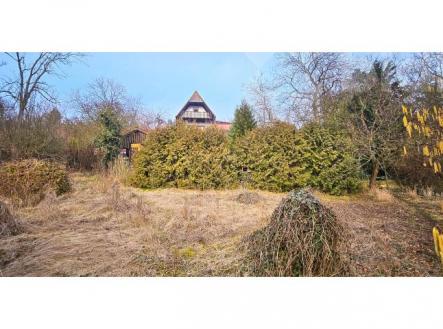 Prodej zahrady 1 924 m2- klidné místo s možností budoucí rekreační výstavby. | Prodej - pozemek, zahrada, 1 924 m²