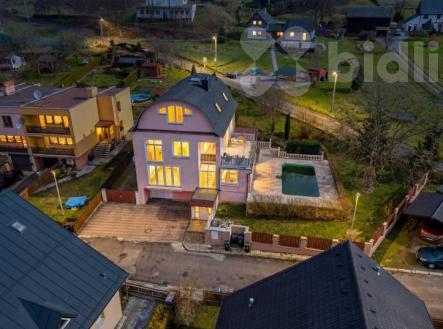 Prodej domu 368 m2, pozemek 1097 m2, Pod Vrchem - Děčín | Prodej - dům/vila, 281 m²