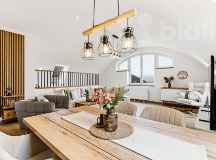 Prodej domu 368 m2, pozemek 1097 m2, Pod Vrchem - Děčín | Prodej - dům/vila, 281 m²