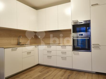 Pronájem bytu 2+kk/B, vel. 55m2, Beroun, Na Náhonu | Pronájem bytu, 2+kk, 56 m²