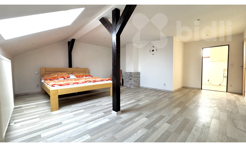 RD 4+1 se zahradou, obec Kyselovice