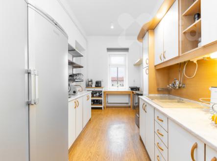 Prodej prostorného bytu 2+1, 92 m2, balkon, sklep, Brno - Ponava, ul. Domažlická | Prodej bytu, 2+1, 92 m²