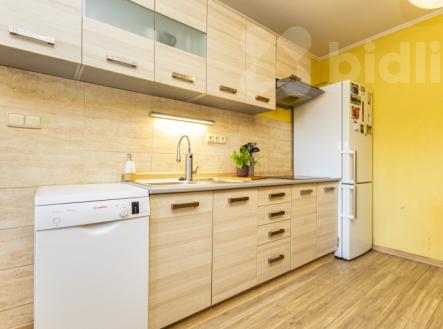 Prodej domu 2+1 a 4+1 se samostatnými vchody. 3942m2 zahrada. Nové Losiny, Hanušovice | Prodej - dům/vila, 300 m²