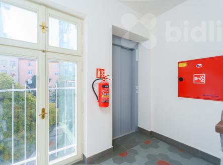 kompletně zrekonstruovaný byt 1+kk (21 m²) | Prodej bytu, 1+kk, 21 m²