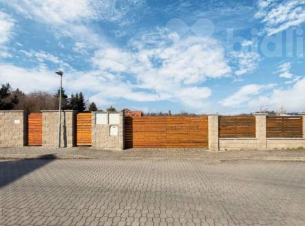 Prodej stavebního pozemku 1617 m² Jesenice-Osnice | Prodej - pozemek pro bydlení, 1 617 m²