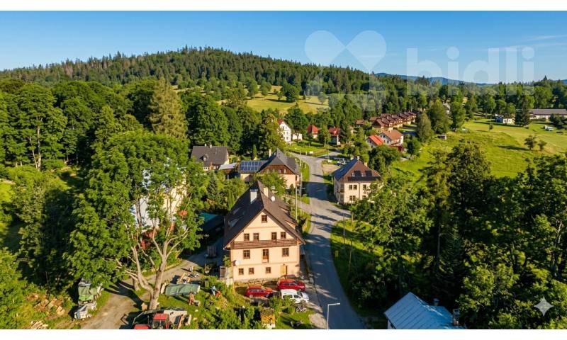 Prodej apartmánový dům 600 m2 , pozemek 714 m2-  České Žleby, Na Zlaté stezce,
