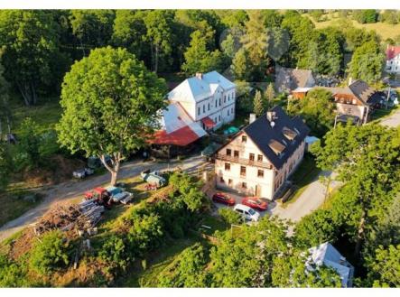 Prodej apartmánový dům 600 m2 , pozemek 714 m2-  České Žleby, Na Zlaté stezce, | Prodej - penzion, 600 m²