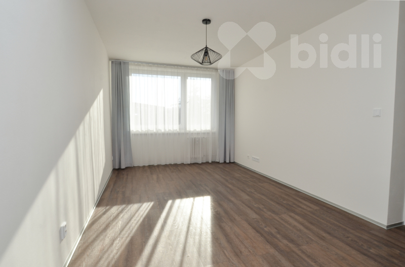 Byt 2+kk, 44 m2, panel, OV, Praha Kobylisy