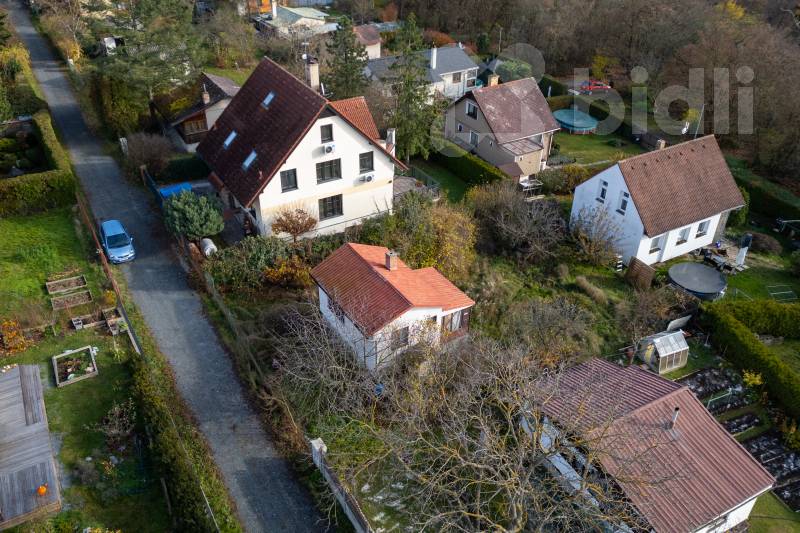 stavební pozemek Točná