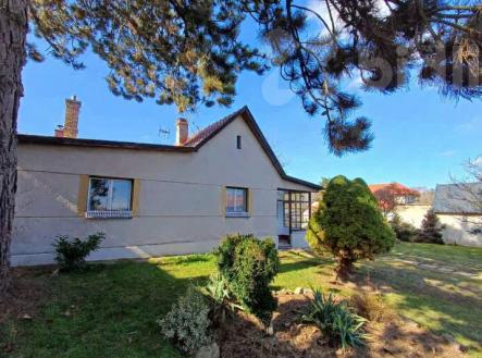 Rodinný dům 4+1 se zahradou ve Štíhlicích, Praha - východ | Prodej - dům/vila, 120 m²