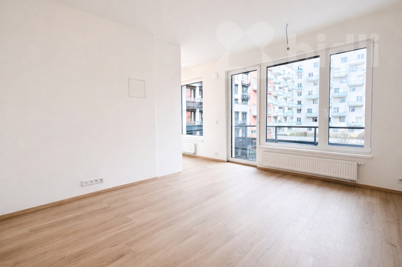 Stylový byt 2kk s balkonem, garážovým stáním a sklepem, 43 m2, ul. Hodkovická, Praha 4