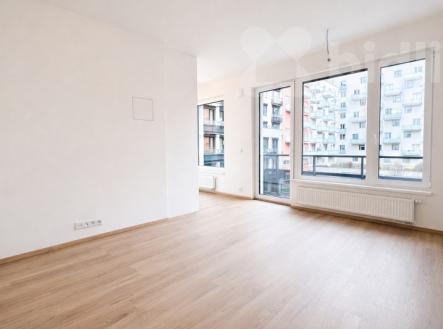 Stylový byt 2kk s balkonem, garážovým stáním a sklepem, 43 m2, ul. Hodkovická, Praha 4 | Pronájem bytu, 2+kk, 48 m²