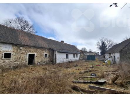 Prodej stavebního pozemku 1943m2 s objekty - Peč-Lidéřovice | Prodej - pozemek pro bydlení, 1 943 m²