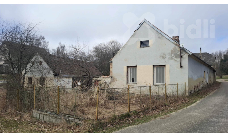 Prodej chalupy 80m2 s pozemkem 1943m2 - Peč-Lidéřovice