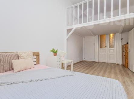 Prodej bytu 1+1 40m2 Praha 5, Smíchov, Lidická | Prodej bytu, 1+1, 35 m²