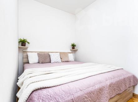 ložnice | Prodej bytu, 2+kk, 42 m²