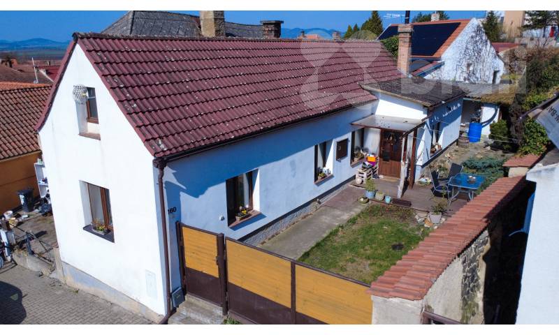 Pohled na dům od ulice