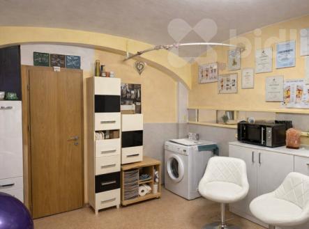 Salón pro ženy | Pronájem bytu, 5+kk, 105 m²