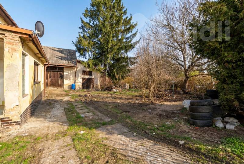 Rodinný dům 5+1 s dílnou a garáží, pozemek 1 427 m², Drachkov - Bystřice