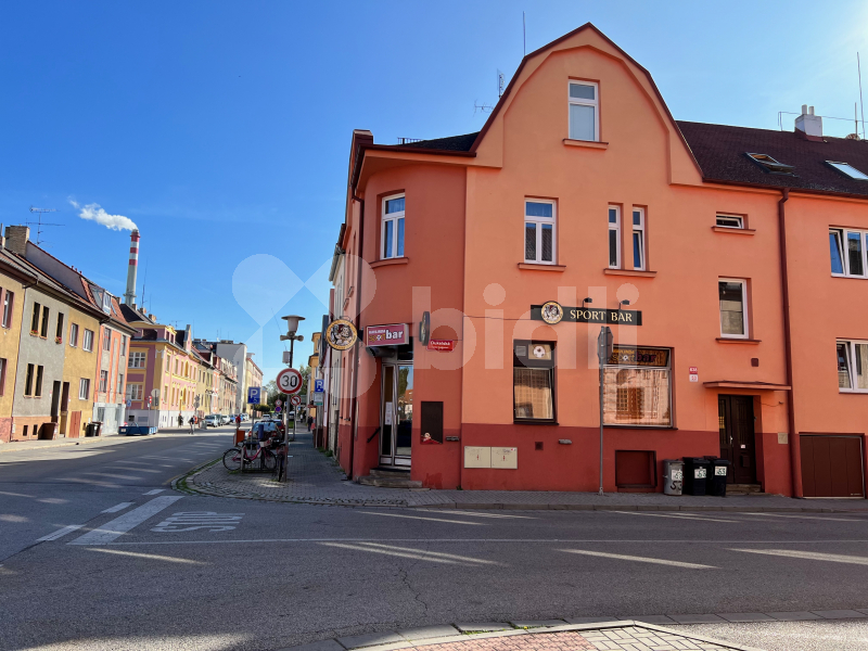 Prodej komerčních prostor v Havlíčkovo kolonii s možností úpravy na bytové prostory