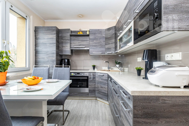 Prodej bytu 4+1 s lodžií, Náchod