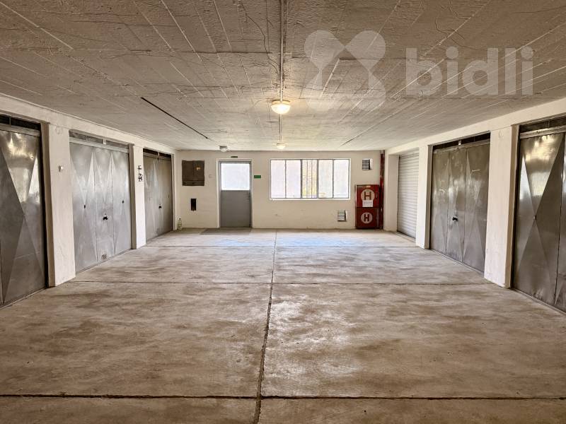 Garáž Zlín - centrum, Prštné (17 m 2)