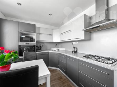 Prodej bytu 3+1, 67 m2, OV, Kadaň, ul. Bystřická | Prodej bytu, 3+1, 70 m²