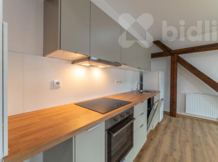 Pronájem bytu 2+1 v centru Vizovic | Pronájem bytu, 2+1, 60 m²