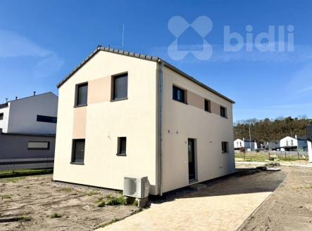 Prodej novostavby rodinného domu 5+kk, 108 m2,  pozemek 487 m2, Pardubice - Doubravice | Prodej - dům/vila, 108 m²