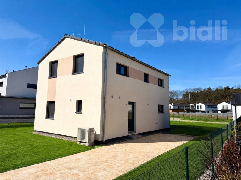 Prodej novostavby rodinného domu 5+kk, 108 m2,  pozemek 487 m2, Pardubice - Doubravice