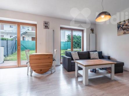 Nové rodinné plně vybavené 4+kk 84m2 s 195m2 zahradou | Prodej bytu, 4+kk, 86 m²