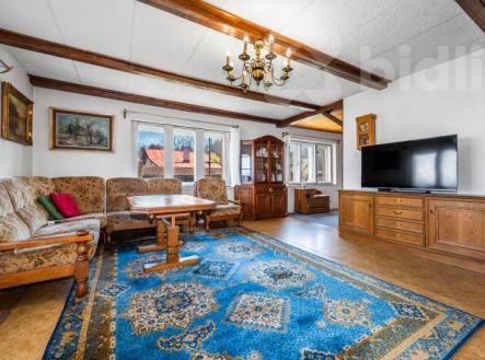 Prodej rodinného domu se zařízenou autodílnou - Zastávka u Přeštic | Prodej - dům/vila, 69 m²