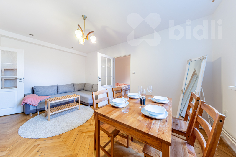 Prodej bytu 2+1 s komorou, sklepem a výbornou dostupností do centra města