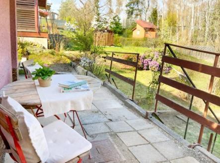 Útulná zděná chata se zahradou jen pár minut od Tábora | Prodej - chata/rekreační objekt, 37 m²