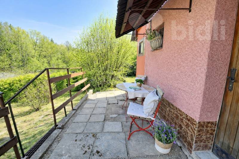 Útulná zděná chata se zahradou jen pár minut od Tábora