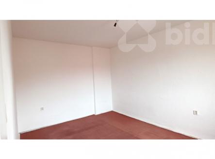 Prodej čtvrtdomku 3+1 s garáží, Otrokovice, ul. Přístavní | Prodej - dům/vila, 78 m²