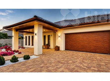 Prodej moderního rodinného domu vyšší třídy 220 m2, pozemek 1243 m2, Lužická, Šternberk | Prodej - dům/vila, 220 m²