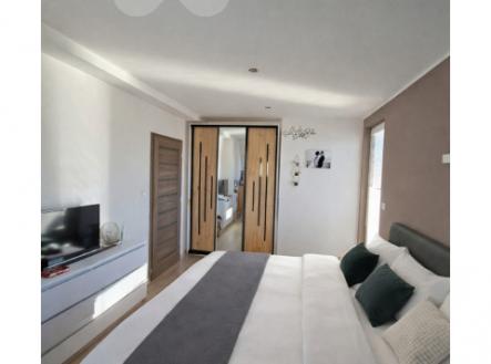 Prodej jedinečného bytu 3+kk s terasou, 93,4 m² - ul. Luční | Prodej bytu, 3+kk, 72 m²