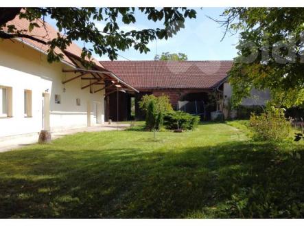 Statek s velkým pozemkem cca 2182 m2, Librantice | Prodej - dům/vila, 785 m²