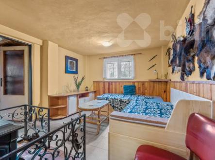 Prodej útulné rekreační chaty s parkovacím stáním a zahradním domkem, pozemek 471 m2 | Prodej - chata/rekreační objekt, 36 m²