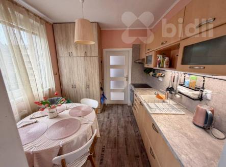 Pronájem bytu 3+1 o výměře 74m2 | Pronájem bytu, 3+1, 77 m²