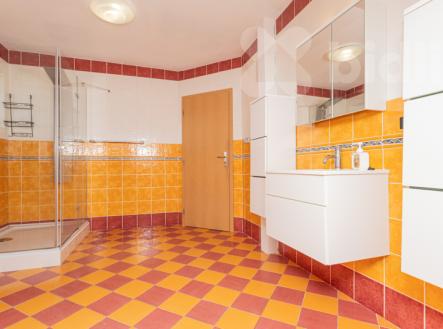 Prodej rodinného domu se zahradou, Svatý Kříž | Prodej - dům/vila, 205 m²