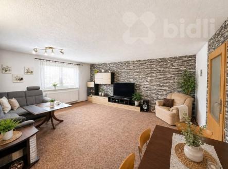 Prodej rodinného dumu v obci Třebeč u Borovan | Prodej - dům/vila, 180 m²