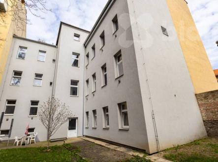 foto anenska dum | Prodej - nájemní dům, 510 m²