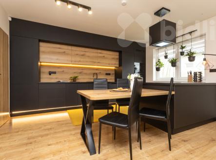 Exklusívně nabízíme rodinný dům v obci Újezdec u Luštěnic | Prodej - dům/vila, 146 m²