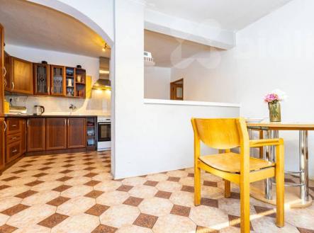 Rodinný dům Holostřevy | Prodej - chata/rekreační objekt, 270 m²